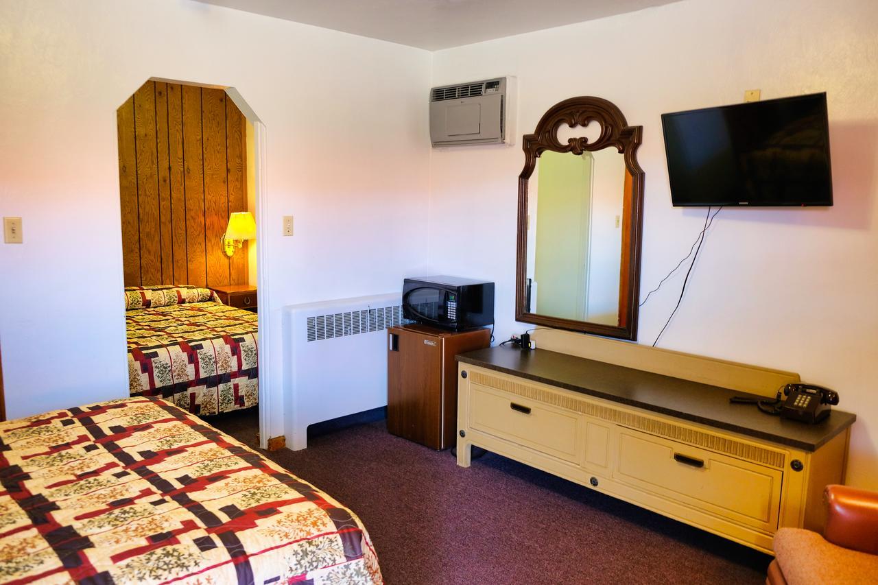 Stagecoach Motel Колорадо Спрингс Екстериор снимка